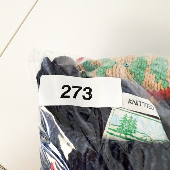 National Wildlife Knitted by Hand Beaded Western Knit Sweater HOLE - Size S - Picture 11 of 11